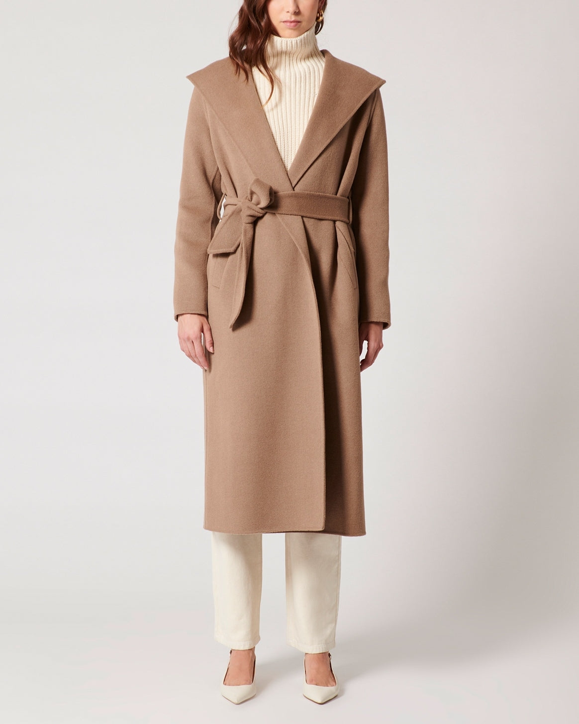 Manteau Mystere Faume - seconde main