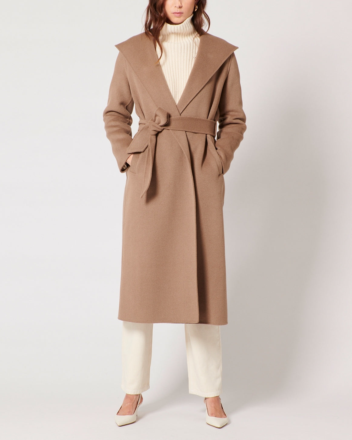 Manteau Mystere Faume - seconde main