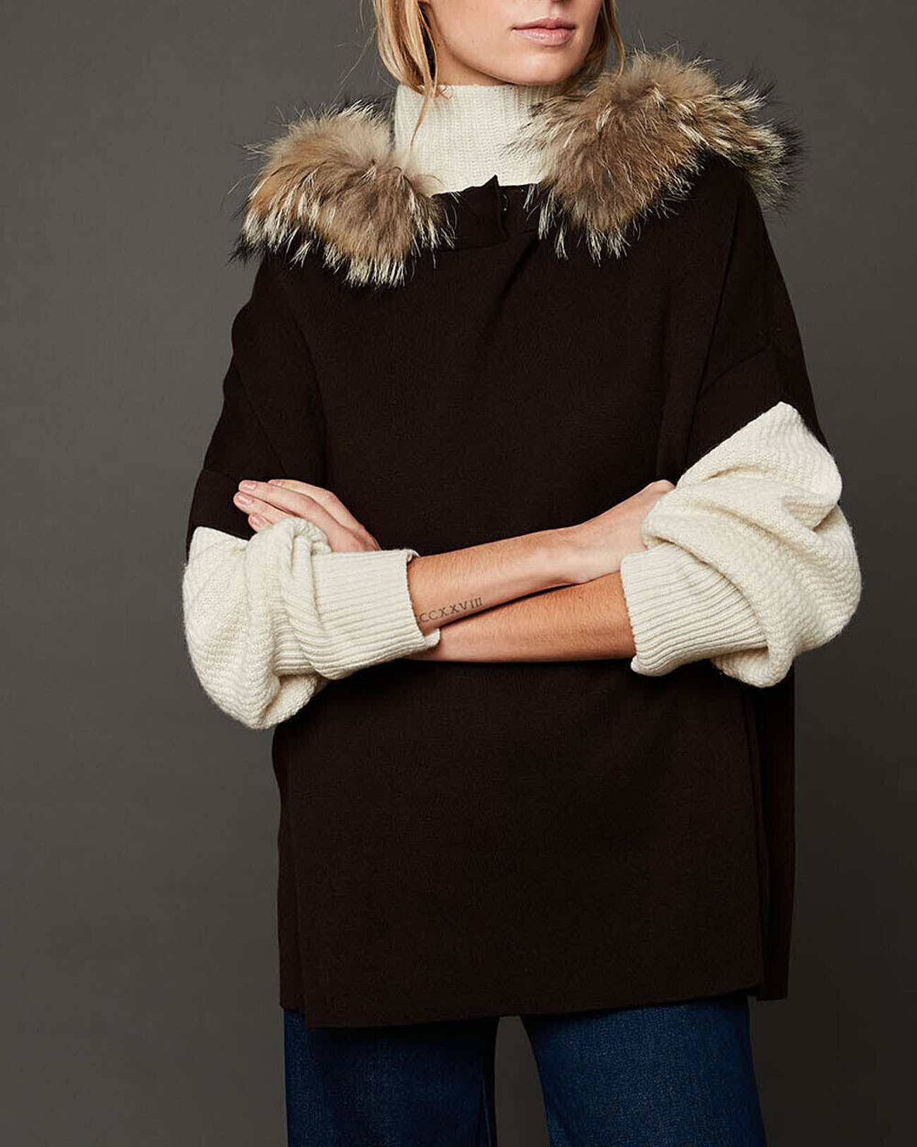 Poncho Pitifur Faume - seconde main