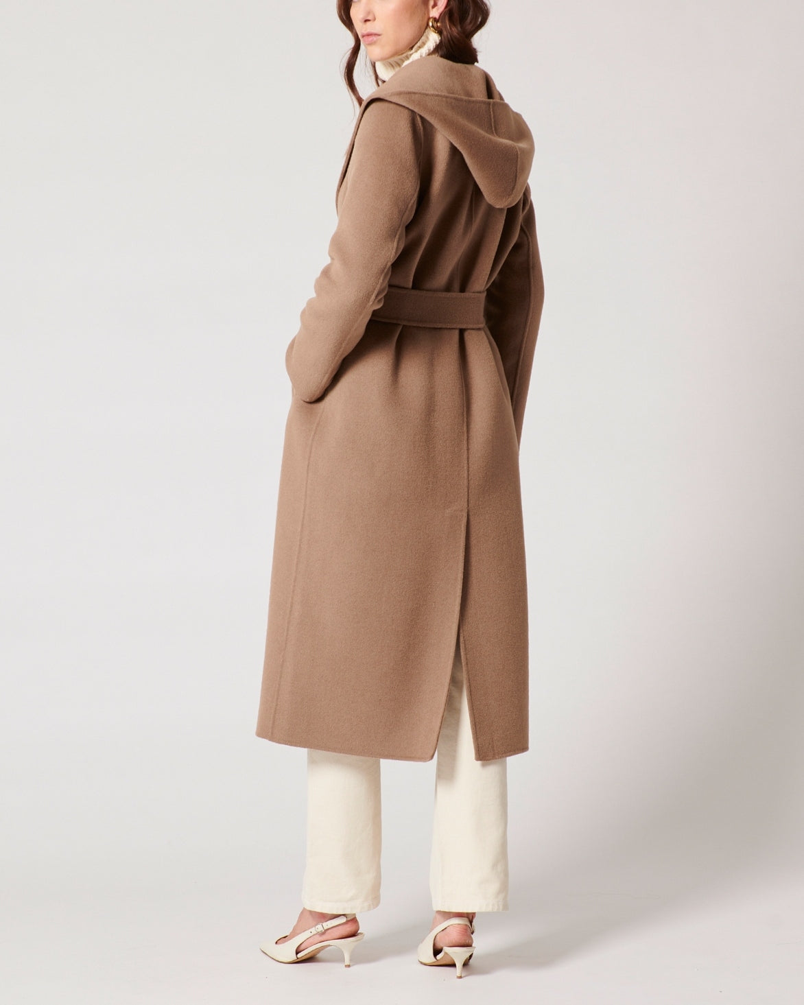 Manteau Mystere Faume - seconde main